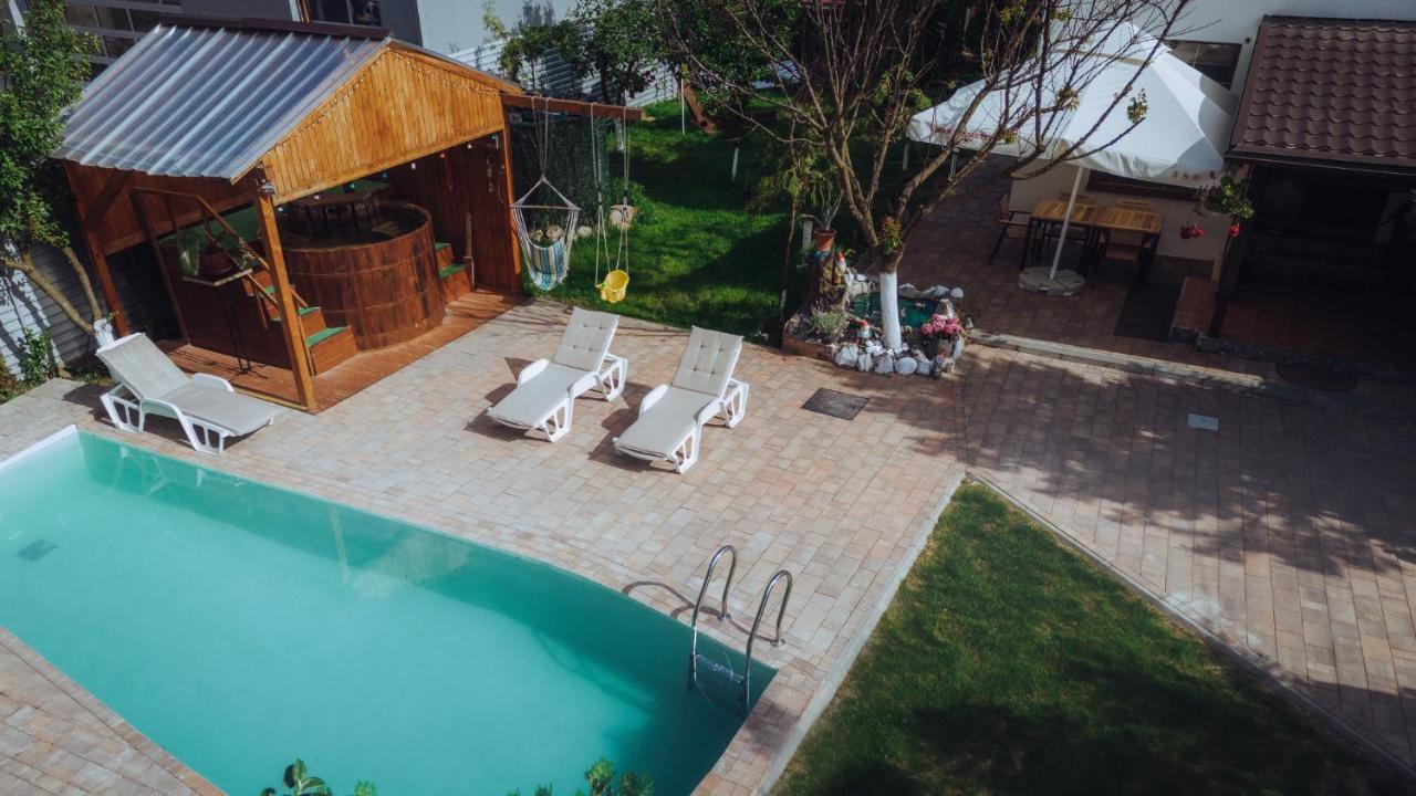 Casuta De Sub Deal - Ciubar Si Piscina Villa Măgura Eksteriør bilde